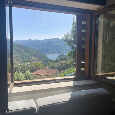 Brown House Villa Geres Dış mekan fotoğraf