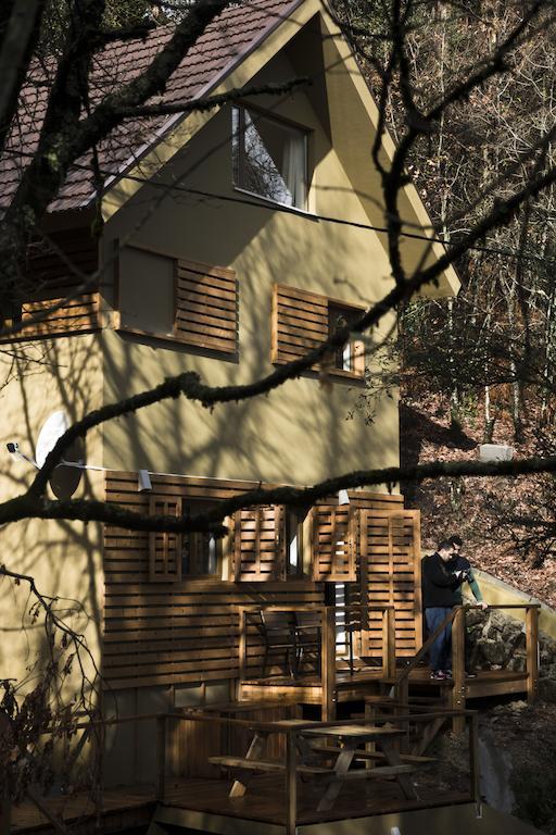 Brown House Villa Geres Dış mekan fotoğraf