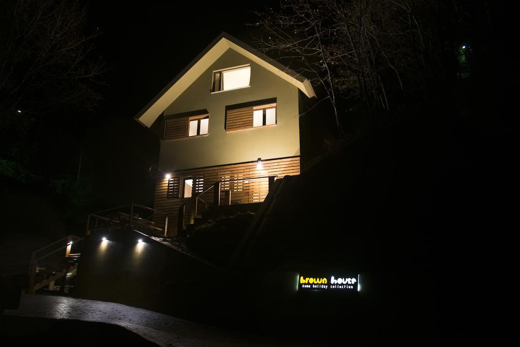 Brown House Villa Geres Dış mekan fotoğraf