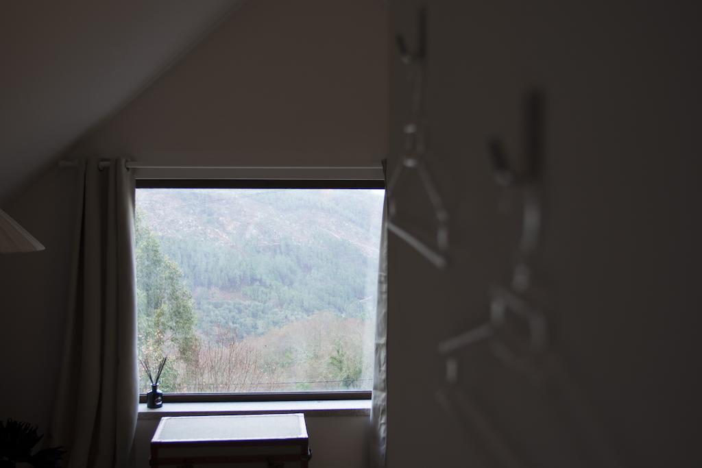 Brown House Villa Geres Dış mekan fotoğraf